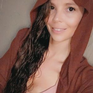 Meet your Posher, Sabrina